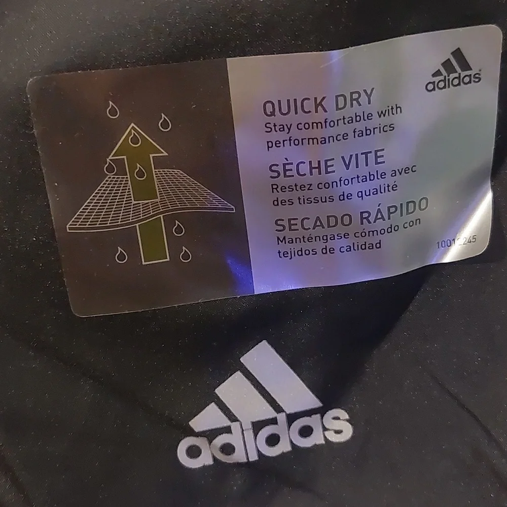 Black and green Adidas athletic shorts - Picture 3 of 5